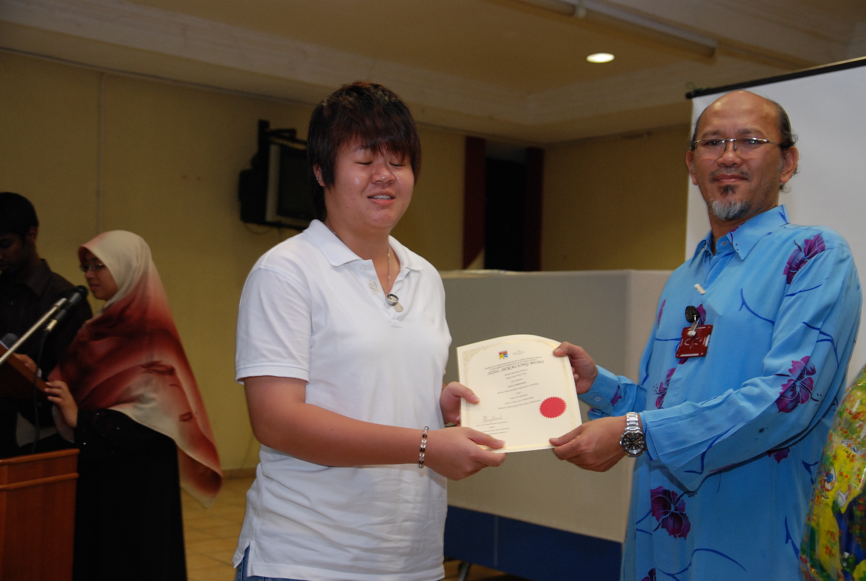 CyberNight09 099